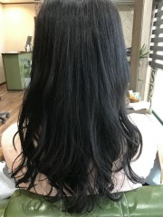 ナチュラルストカールロングヘア